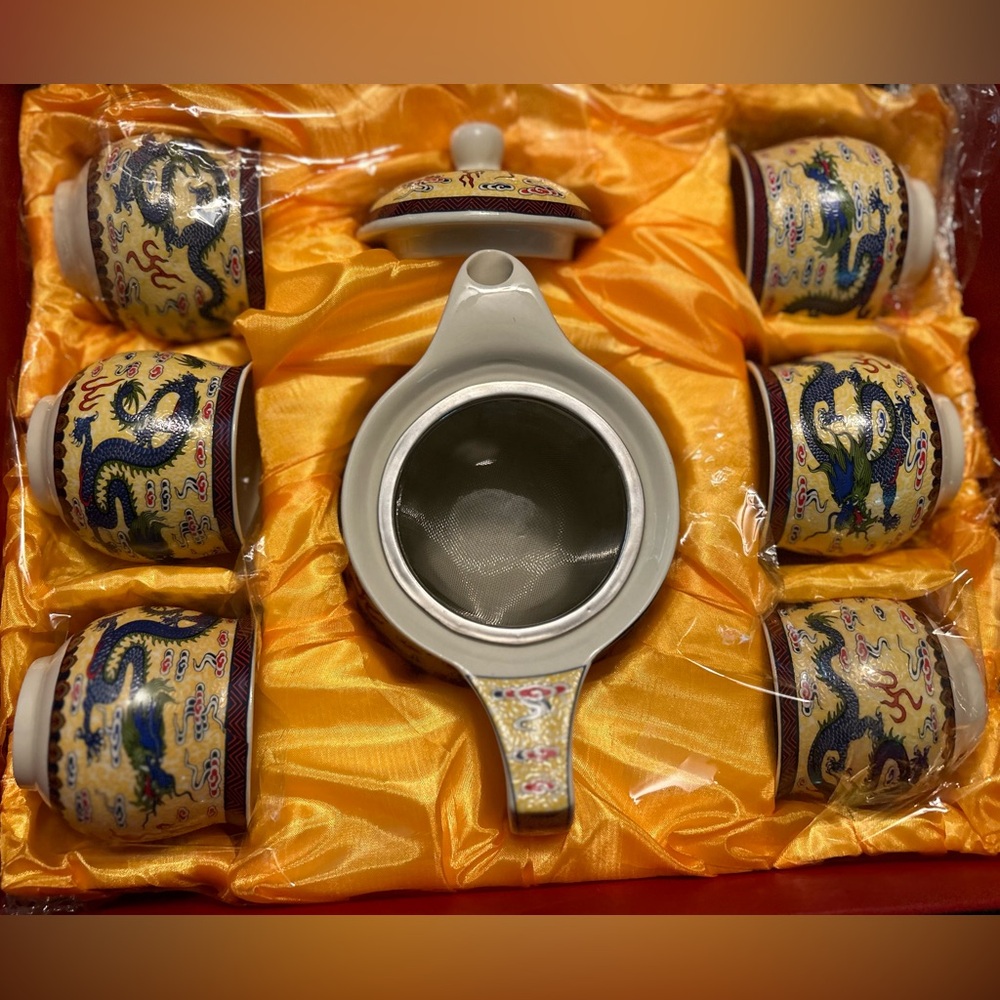 Elegant Dragon Tea Set - Multicolor